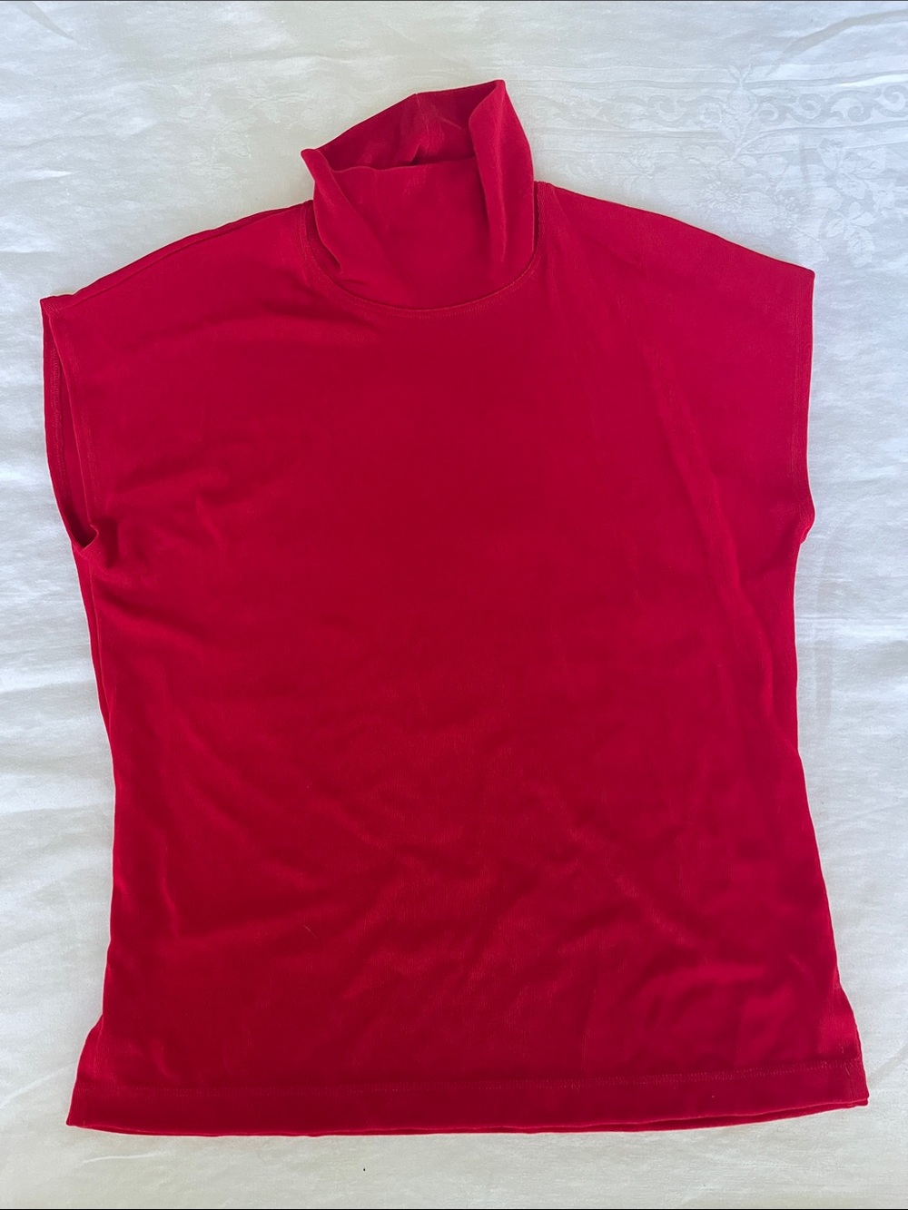 Chico's Red Sleeveless Turtleneck Tank